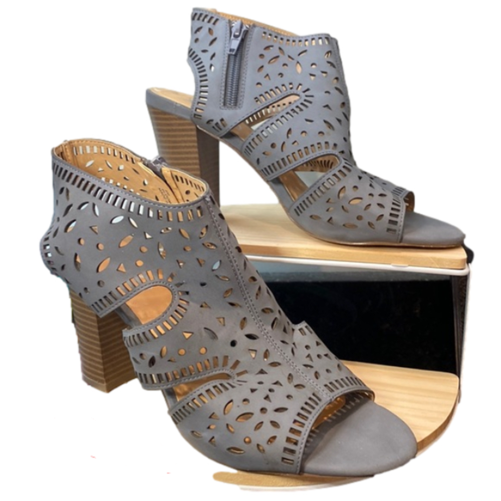 Sexy Gray XOXO dress shoes